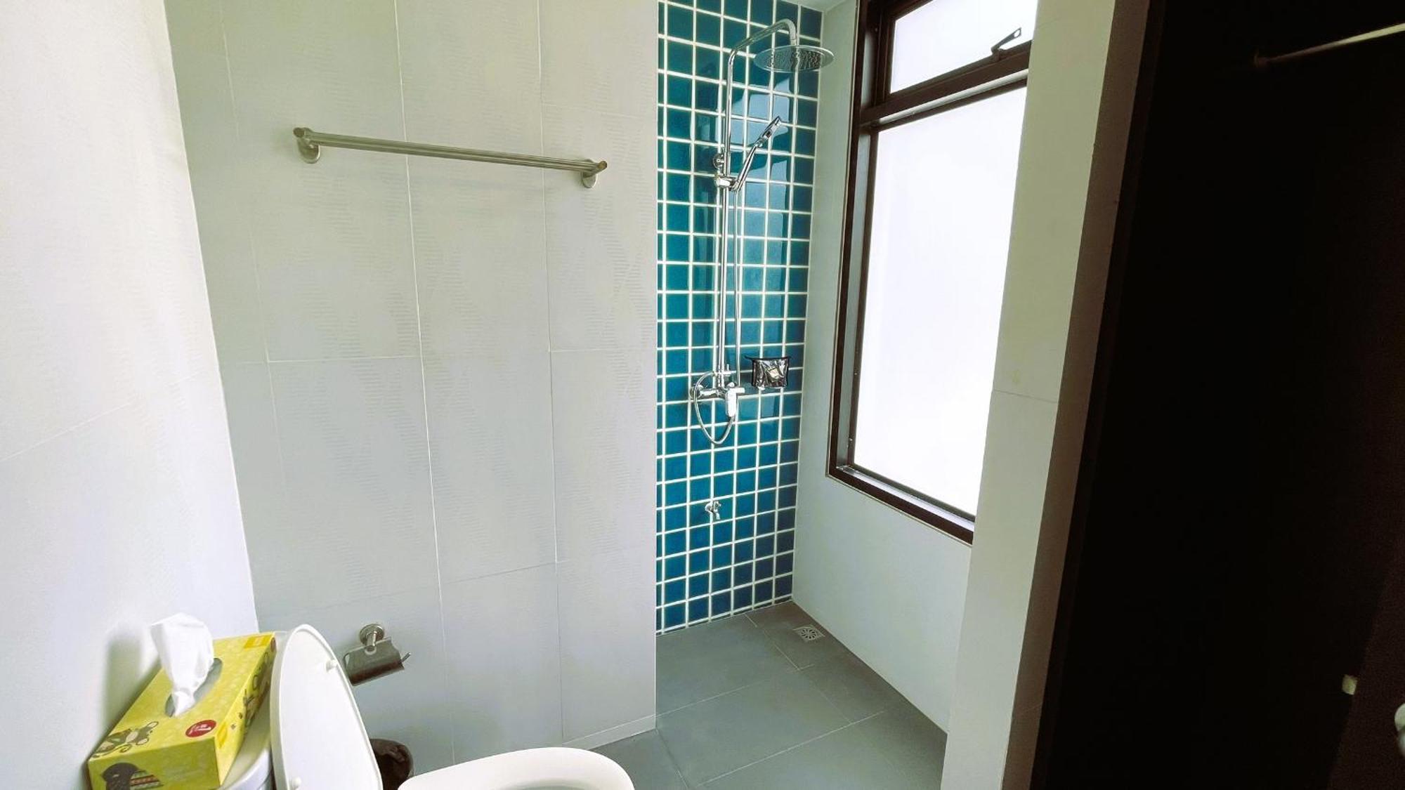 Rockstar Beach Apartments Bang Rak Beach  Exterior foto