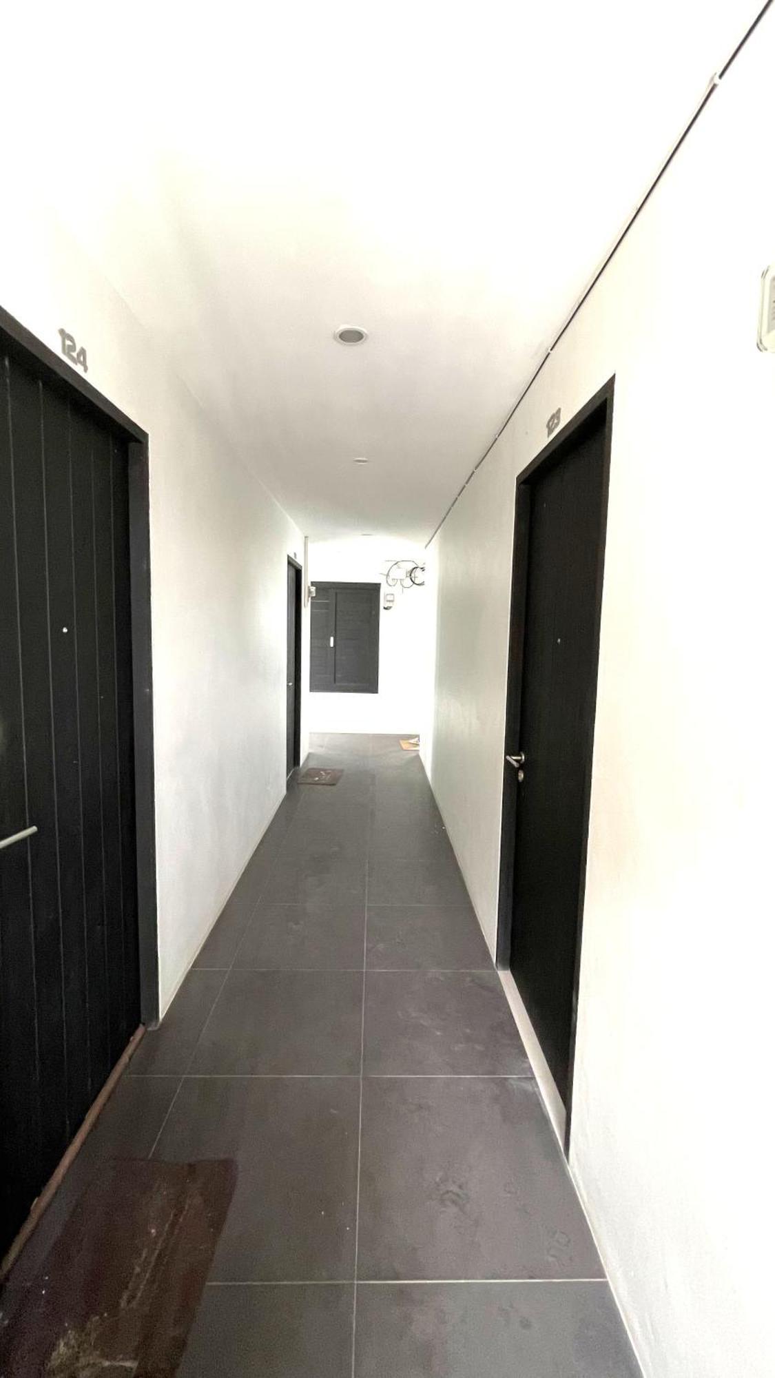 Rockstar Beach Apartments Bang Rak Beach  Exterior foto